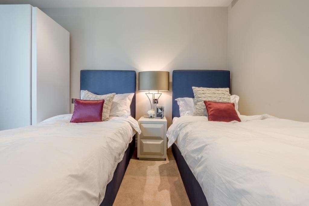 Apartment Amazing 2br Flat In Nine Elms Just 5 Minutes To Tube *